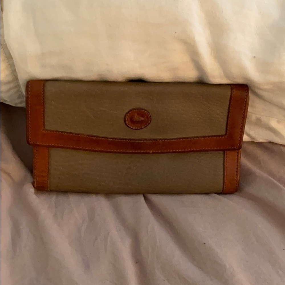 Authentic Vintage Dooney & Bourke Wallet